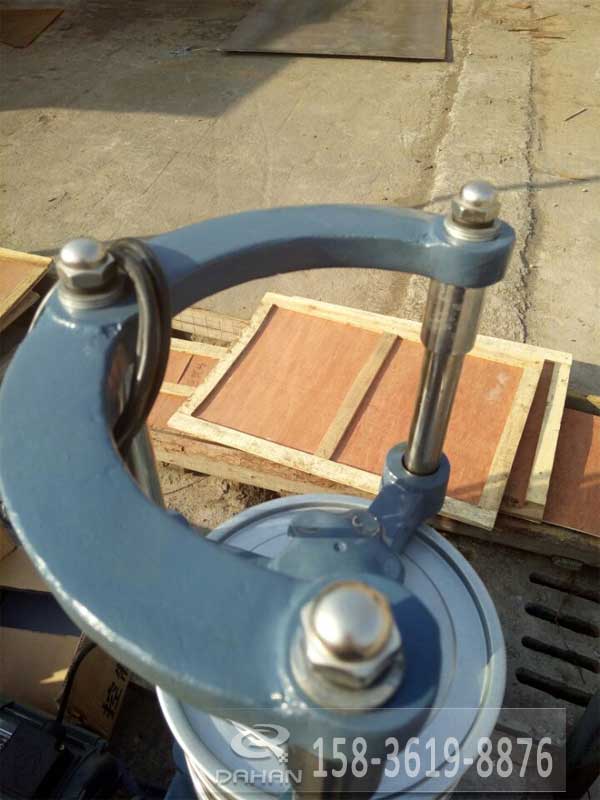 頂擊式振篩機細(xì)節(jié)